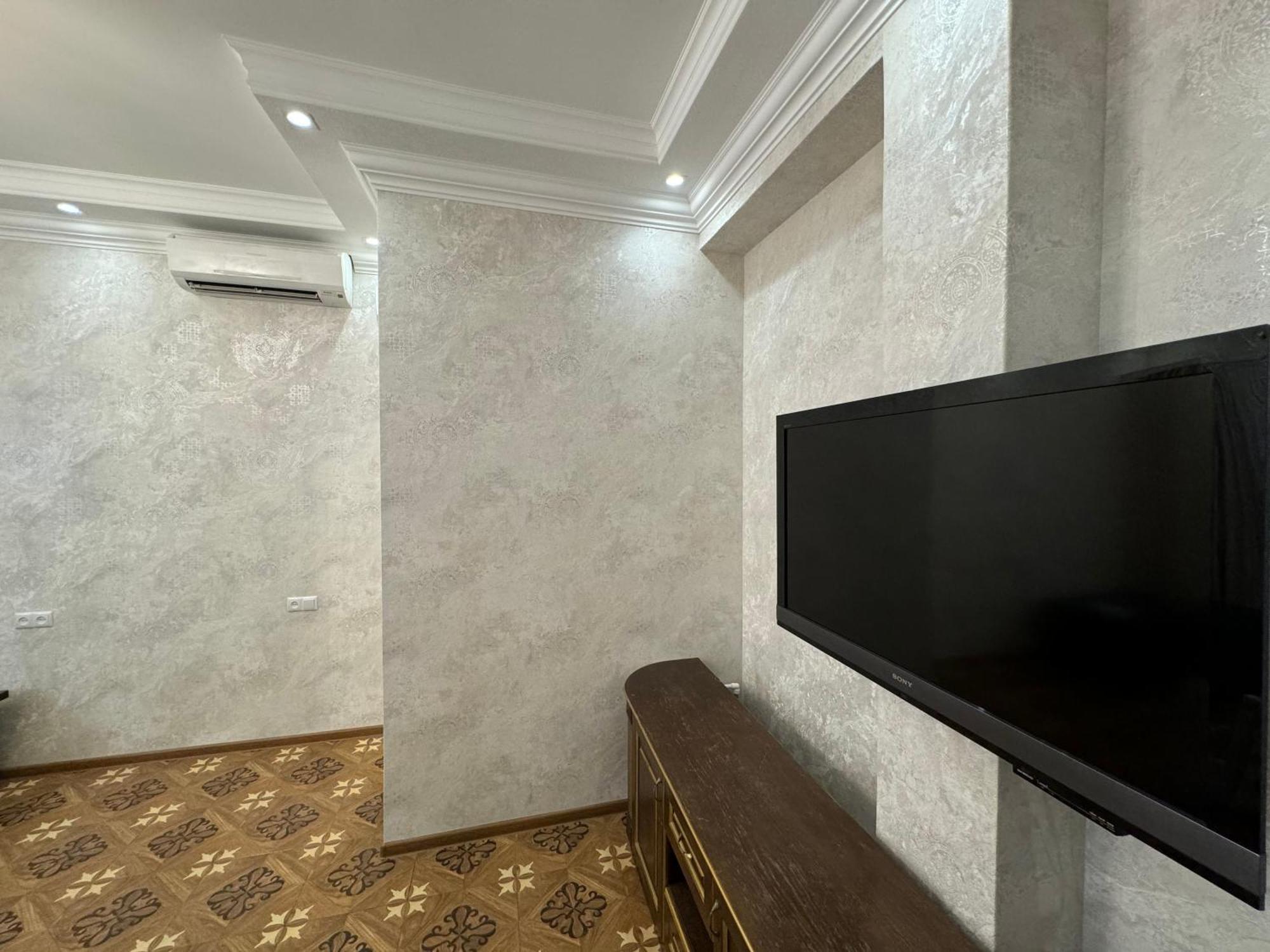 Royal Renaysance Hotel Erevan Cameră foto