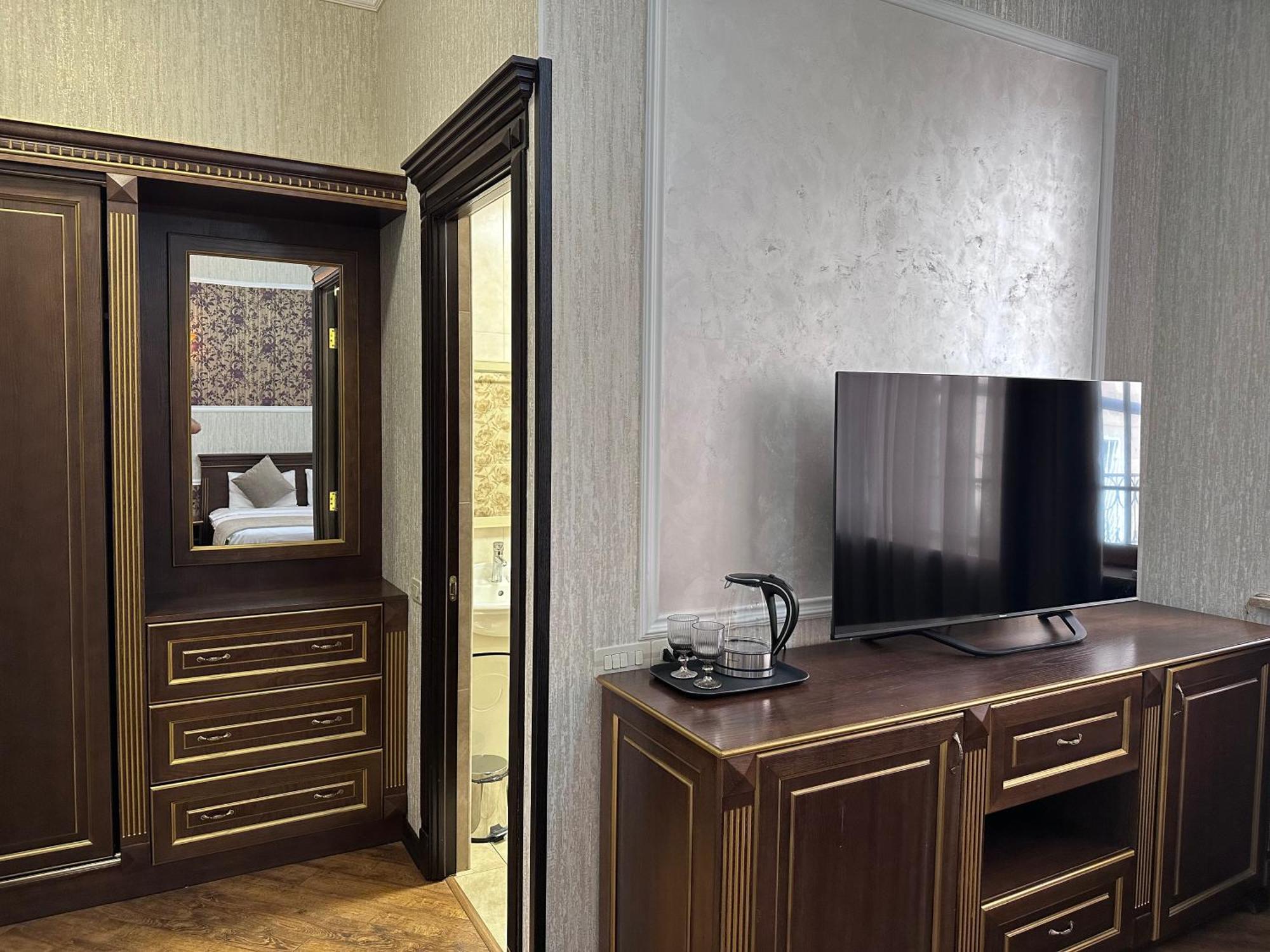 Royal Renaysance Hotel Erevan Cameră foto